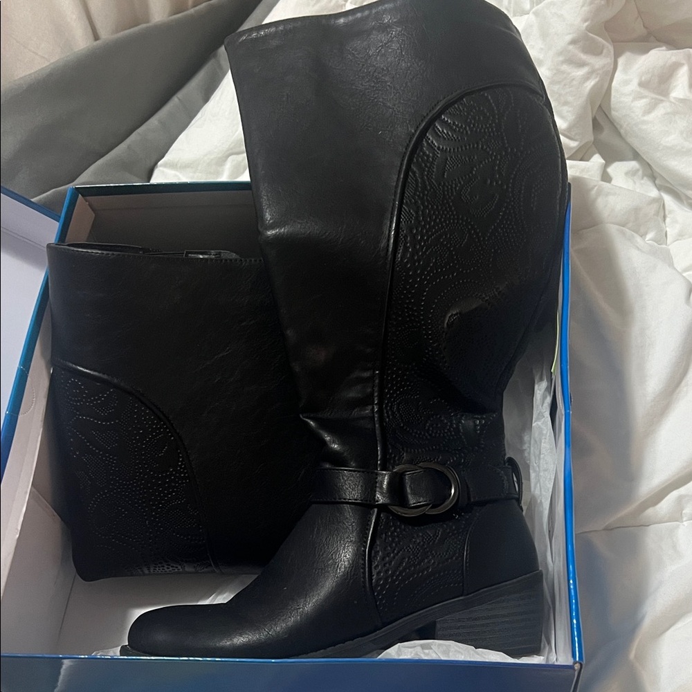 Easy Street Black Over the Knee Ladies  Boots 6